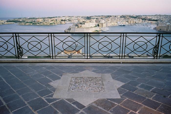 p2006 01 10206105 024m