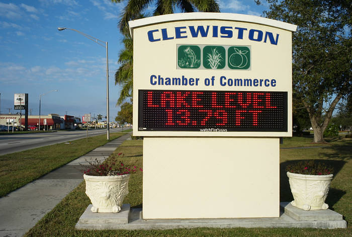 p2009 01 leica 00418m