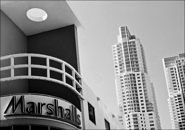 p2009 07costco1 008m