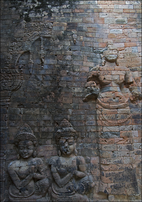 p2010 03 d200a 0164m