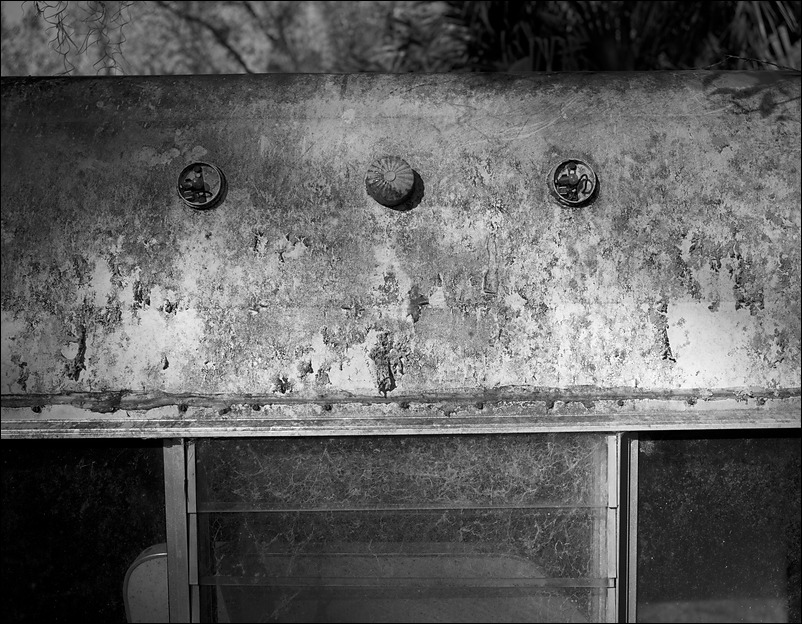 p2011 01 m9 10935mbw